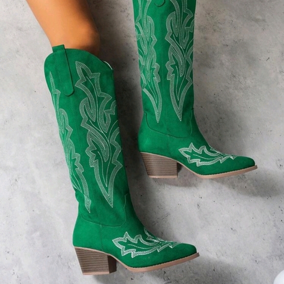 NEW WOMENS SLIP-ON WEDGE HEEL EMBROIDERY PATTERN COWGIRL BOOTS 👢 - Picture 2 of 8